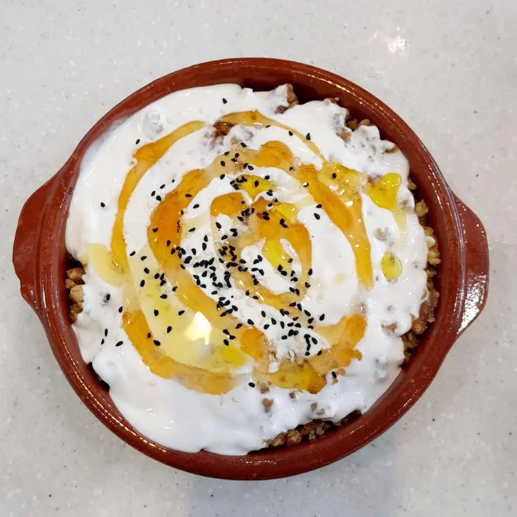 عريكة قشطة وعسل